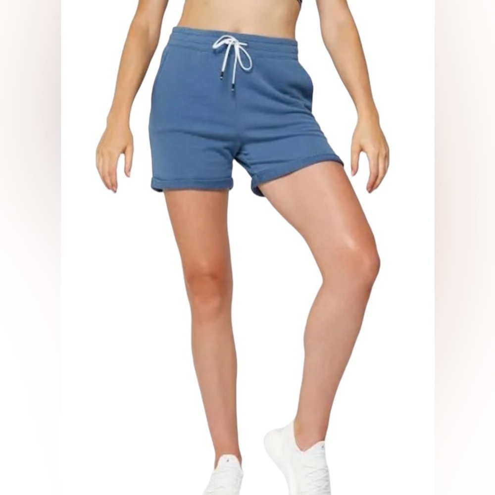 NWT Four Laps Rush Short Steel Blue Small